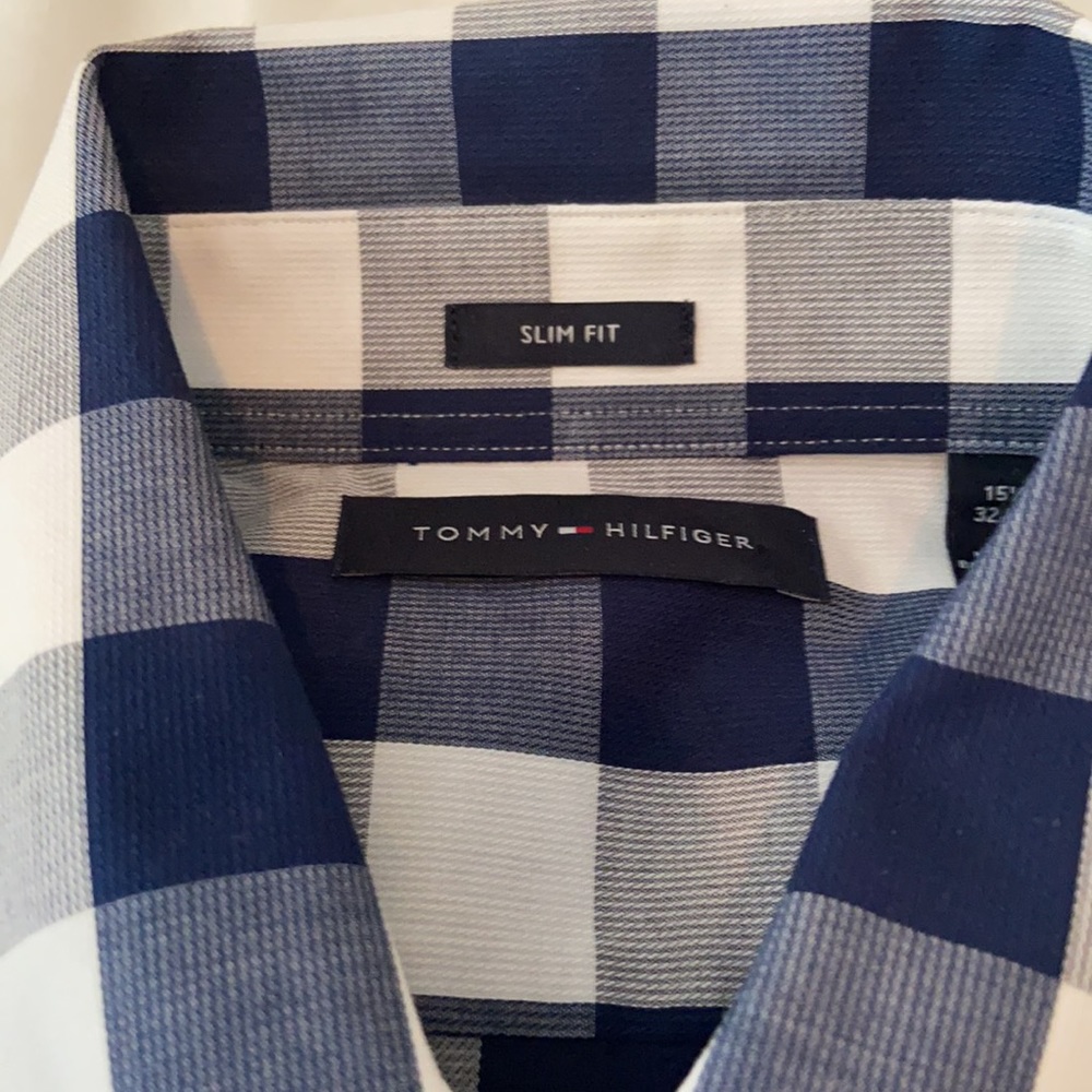 Tommy Hilfiger Shirt & Perry Ellis & Bergamo Ties - Picture 2 of 13